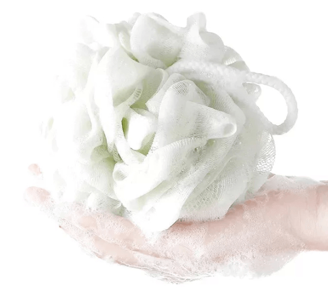 Fleur de douche blanche 