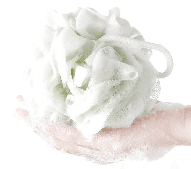 Fleur de douche blanche 
